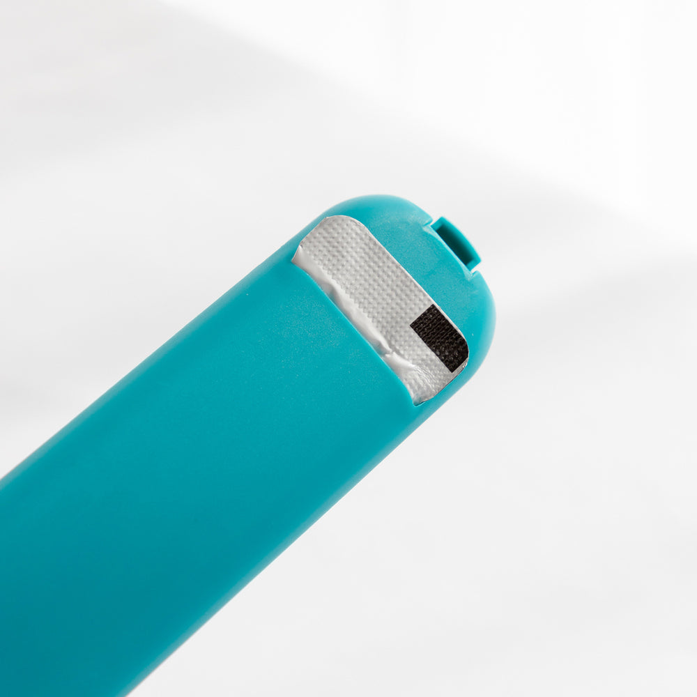 The Hot Cat Strip Spoon Feeder Squeezes Snack Pet Feeding Tools EX-STOCK Canada