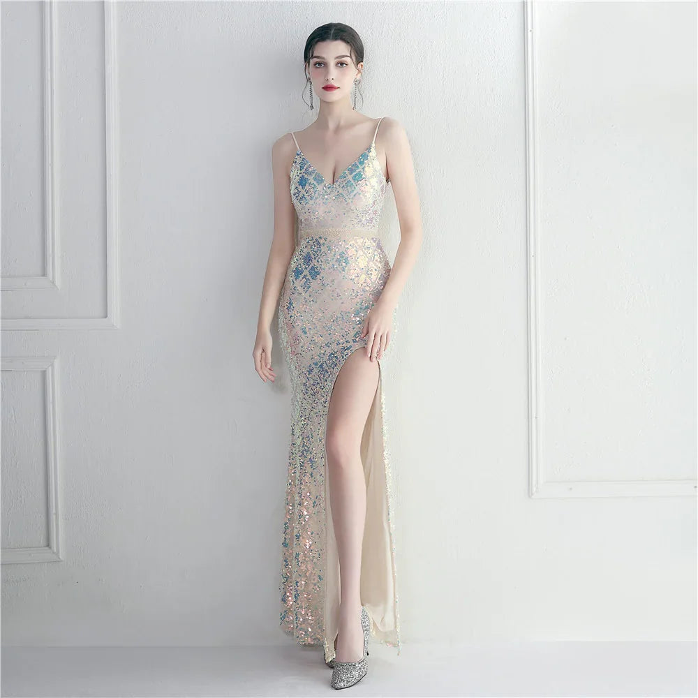 فستان سهرة طويل بحمالة مفصولة ومرصع بالترتر الملونEX-STOCK Canada