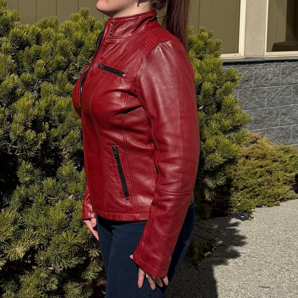 Women's Classic Lamb Leather Jacket. Round Collar with Studs, 4 Zippered Pockets & Shoulder Accent Stitching