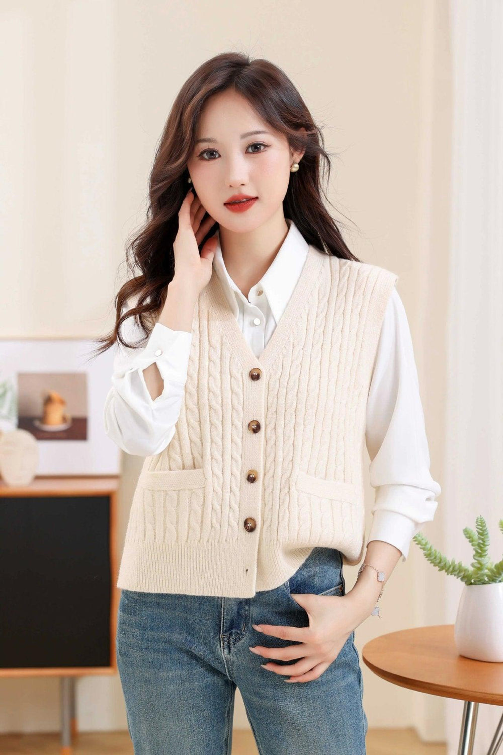 Women's V-neck Twist Knitted Vest EX-STOCK Canada