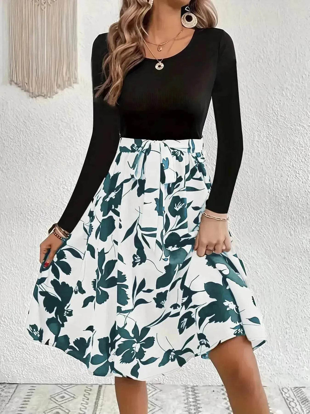 Floral Print Long Sleeve Skirt - Round Neck Flared Dress - EX-STOCK Canada