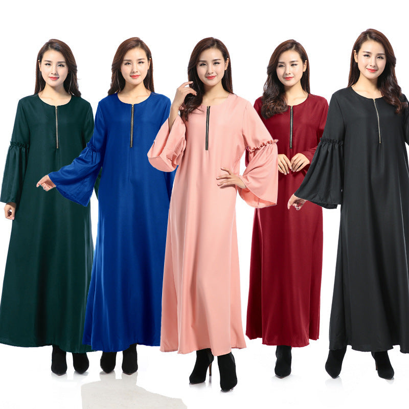 Robe arabe ample à couleur unie en vedette - EX-STOCK Canada