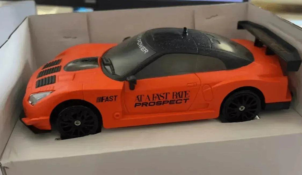 سيارة درفت RC 2.4G 4WD لعبة سيارة درفت RC سيارة التحكم عن بُعد نموذج GTR AE86 سيارة لعبة سباق RC للأطفال هدايا عيد الميلاد - EX-STOCK Canada