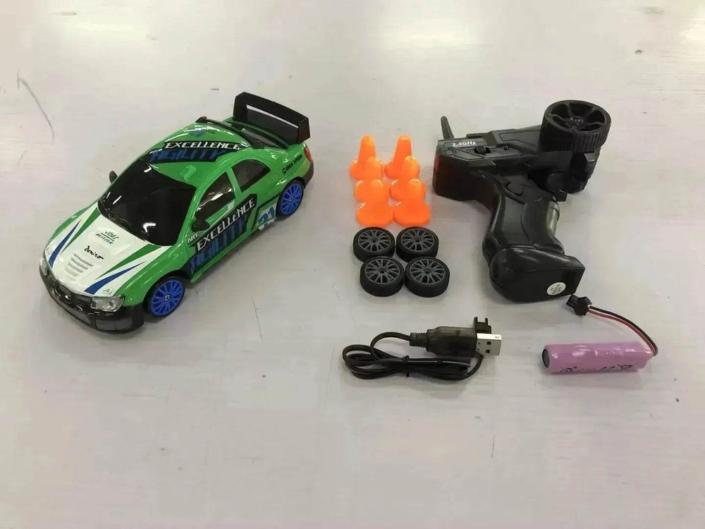 سيارة درفت RC 2.4G 4WD لعبة سيارة درفت RC سيارة التحكم عن بُعد نموذج GTR AE86 سيارة لعبة سباق RC للأطفال هدايا عيد الميلاد - EX-STOCK Canada
