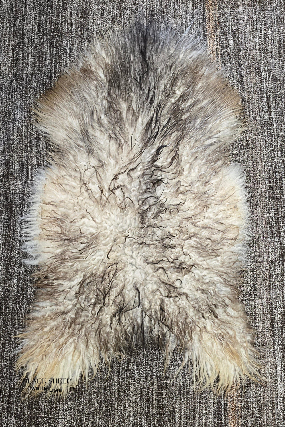 Peau de Mouton Islandaise Grise Bouclée Naturelle