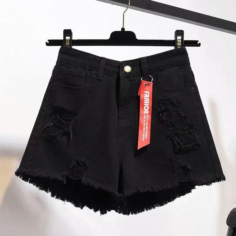 Loose jeans and short shorts - EX-STOCK Canada