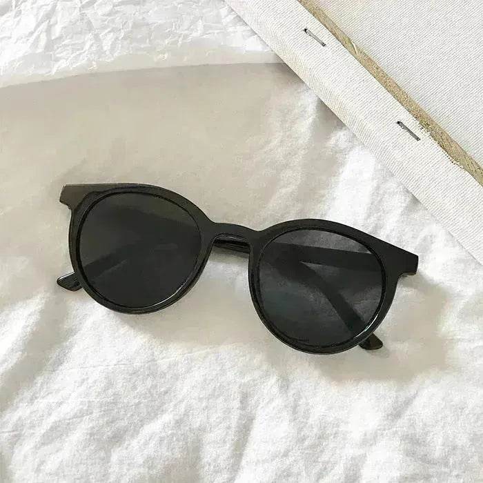 Unisex sunglasses round frame Glass UV400 - EX-STOCK Canada