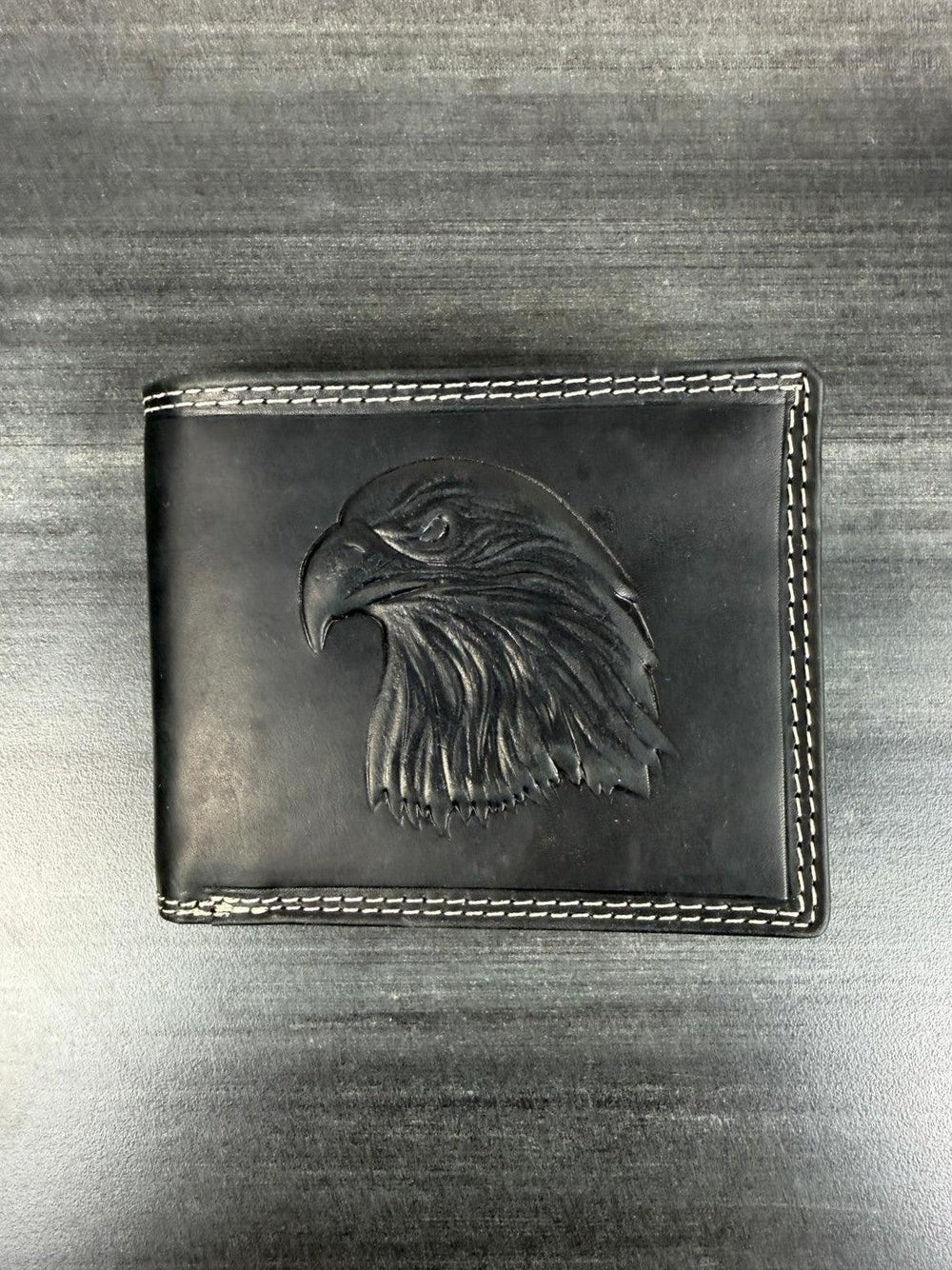 Men’s Cow Leather Eagle Embossed Bifold Wallet