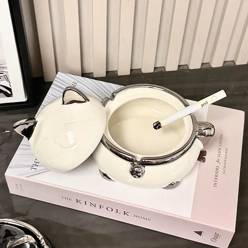 Creative Lucky Cat Ashtray Home Ornaments Gathering EX-STOCK Canada