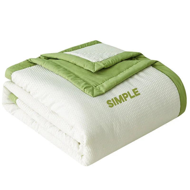 Couette d'été climatisée Classe A lavable pour la fraîcheur estivaleEX-STOCK Canada