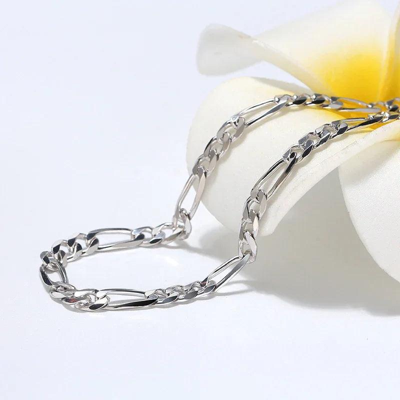 Women's Fashion Sterling Silver Chevron Necklace EX-STOCK Canada