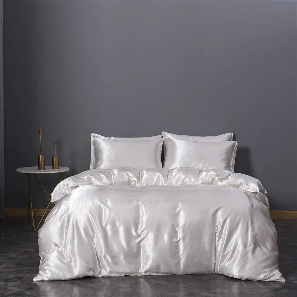 Housse de couette en trois pièces en soie synthétiqueEX-STOCK Canada