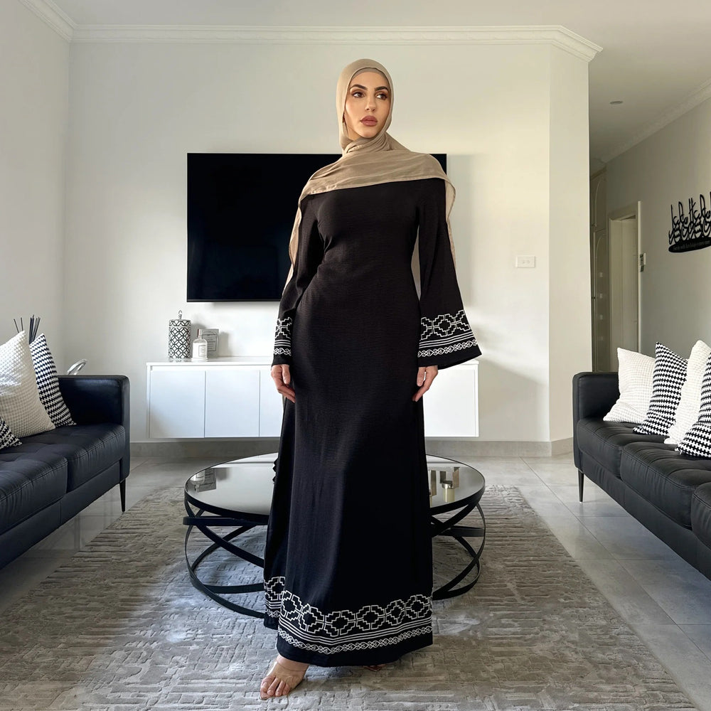Women's Embroidery Fashion Personality Muslim Dress - EX-STOCK Canada