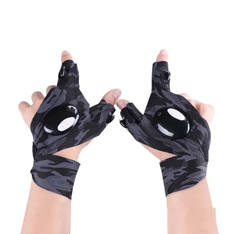 LED Outdoor Flashlight Fishing Half Finger Sports Lighted Gloves - EX-STOCK Canada