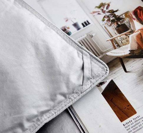 Couette en duvet d'oie en coton de luxe étincelanteEX-STOCK Canada