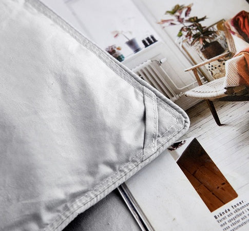 High-end Gift Cotton Dazzle Duvet Goose Down Quilt EX-STOCK Canada