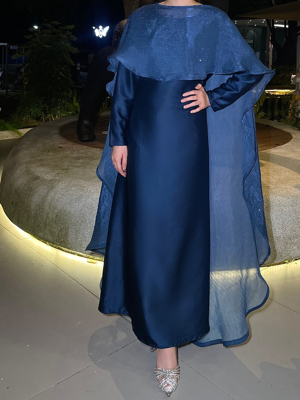 Ensemble musulman deux pièces unie avec strass et robe à châle - EX-STOCK Canada