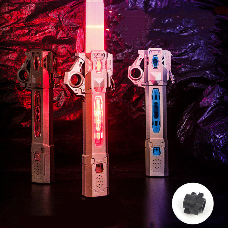Deux armes futuristes semblables à des sabres avec éléments lumineux sur un fond sombre