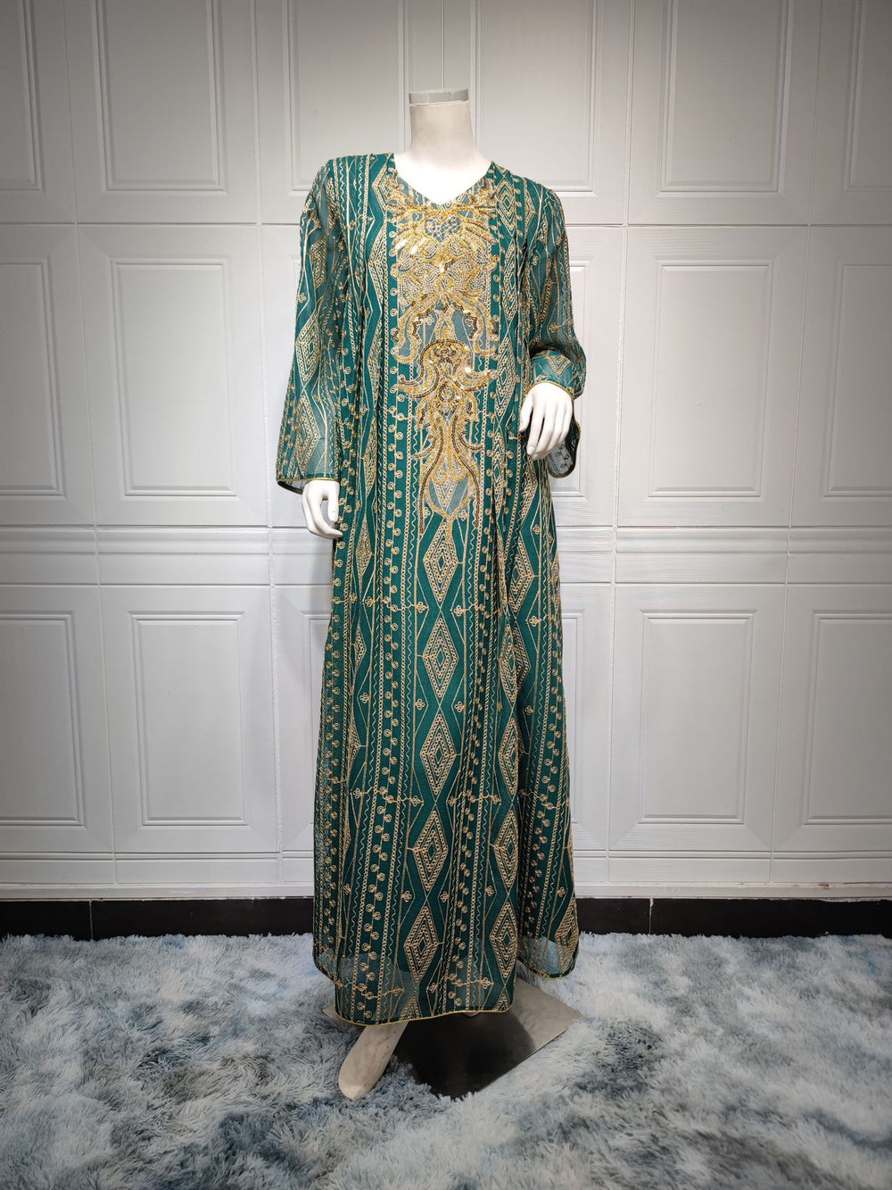 Muslim Saudi Dubai Evening Gown Embroidered Robe - EX-STOCK Canada