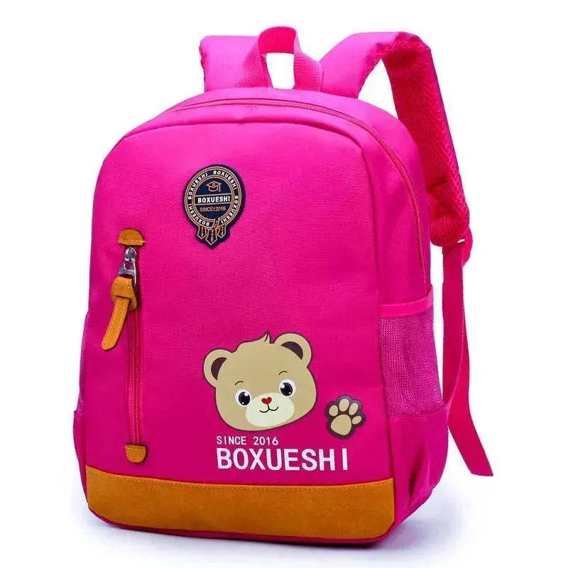 Un sac d'école d'ours de dessin animé pour école maternelle, sac d'école, écolier, garçon et garçon, bébé garçon et bébé revenant en voyage - EX-STOCK Canada