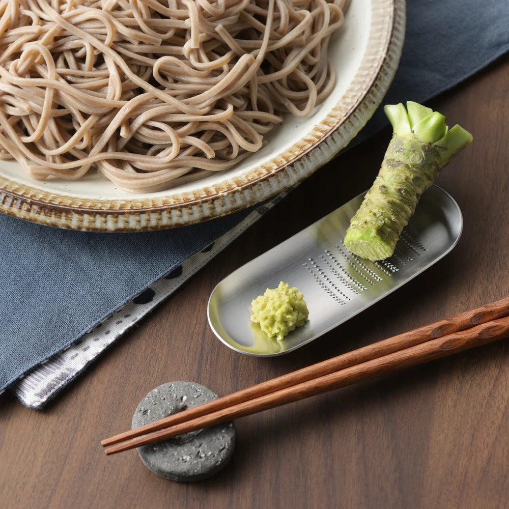 Eatoco Oros S Mini Grater – Japanese Stainless Steel Condiment Zester