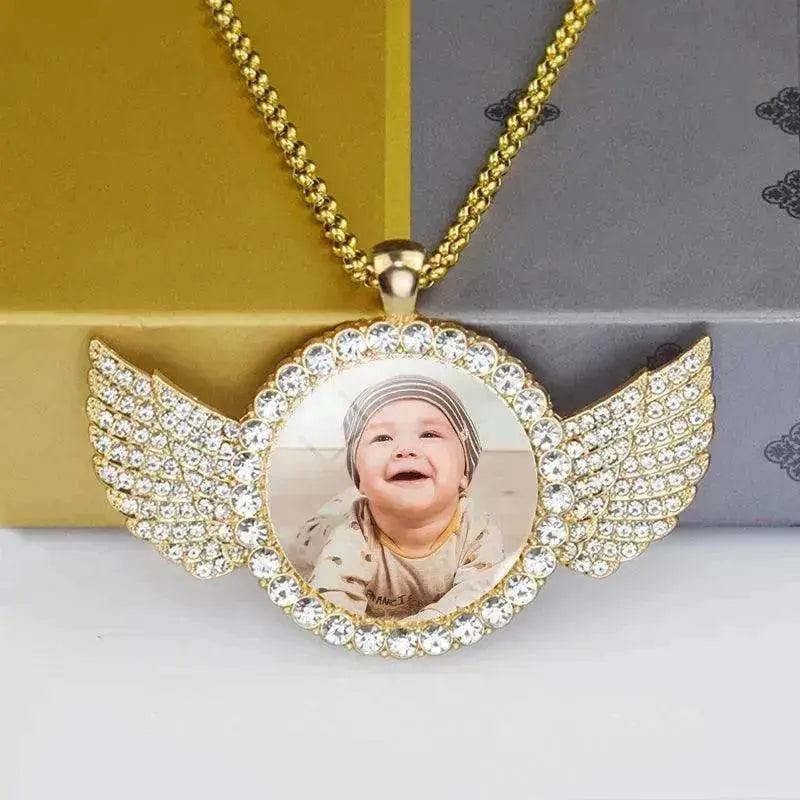 Médaillons Ailes d'Ange Collier Pendentif Photo Personnalisé Pour Hommes Bijoux Hip Hop Pendentif Iced Out Nom Gravé Personnalisé Cadeau Souvenir - EX-STOCK Canada