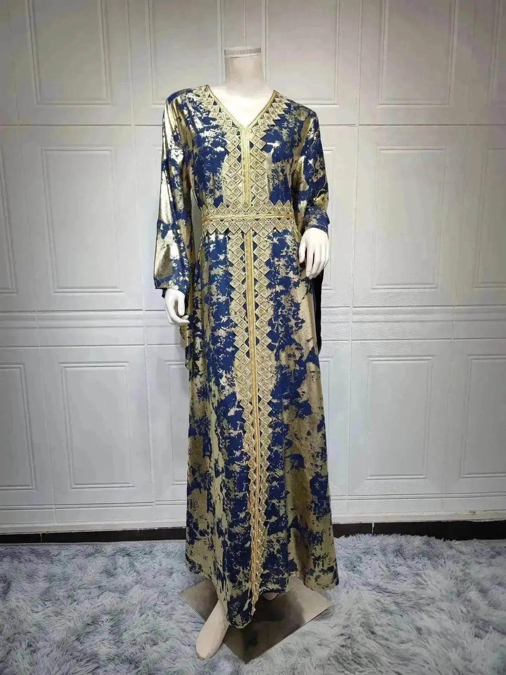 Robe bronzante en chiffon arabe avec ceinture EX-STOCK Canada