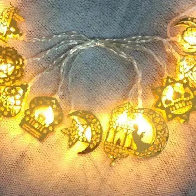 Cordes lumineuses décorées arabes pour le festival de l'Aïd au Moyen-Orient - EX-STOCK Canada