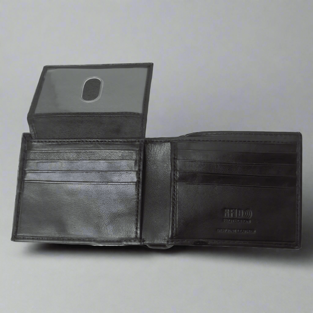 محفظة رجالية ثلاثية الطي من جلد BOL مزودة بحماية RFID وقابلة للفتح للأعلىEX-STOCK Canada