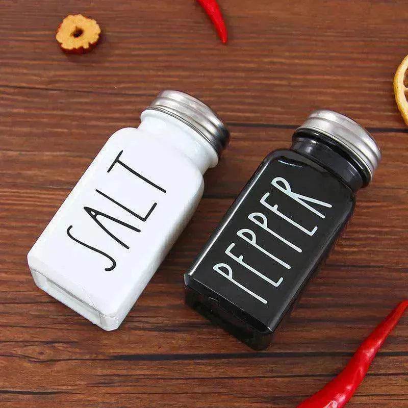 Barbecue Sprinkler Bottle Salt And Pepper Shaker Seasoning Bottle Square Glass Bottle - EX-STOCK Canada