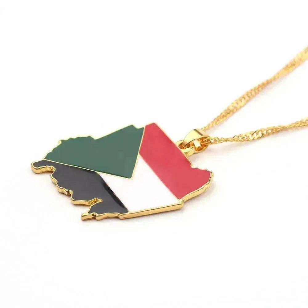 Collier Pendentif Carte du Grand Pays - EX-STOCK Canada