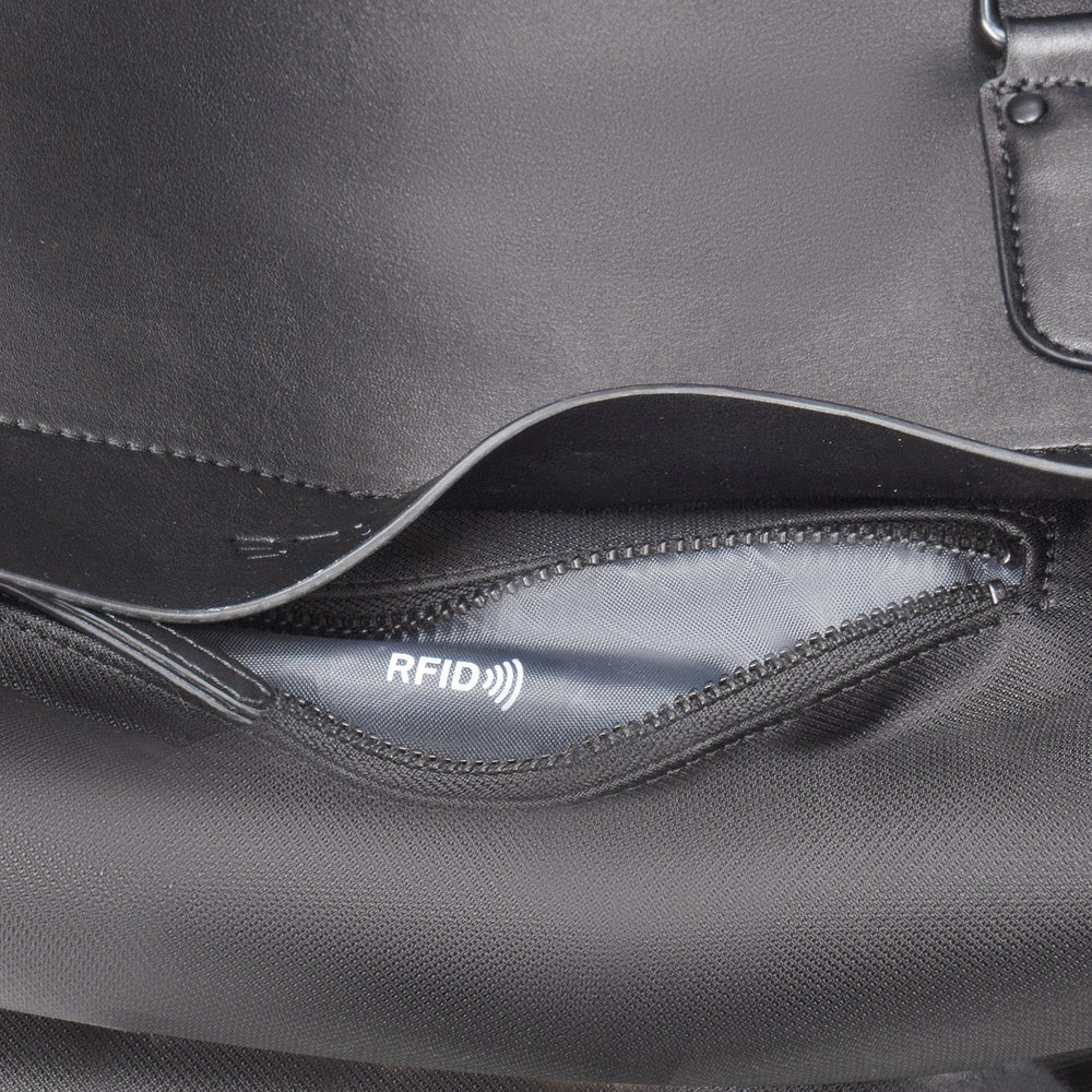 Onyx / Duffle Bag EX-STOCK Canada