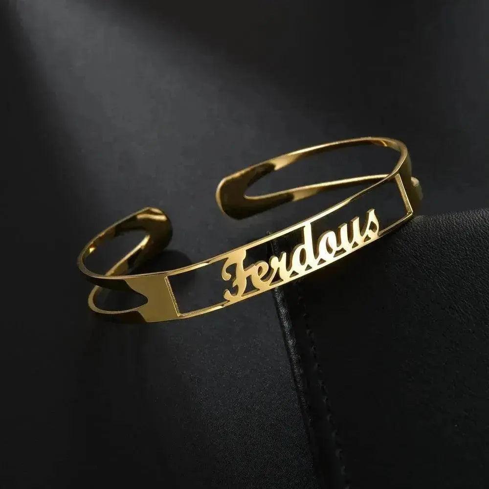 Bracelet Personnalisé avec Nom, Bracelets sur Mesure, Bijoux en Acier Inoxydable - EX-STOCK Canada