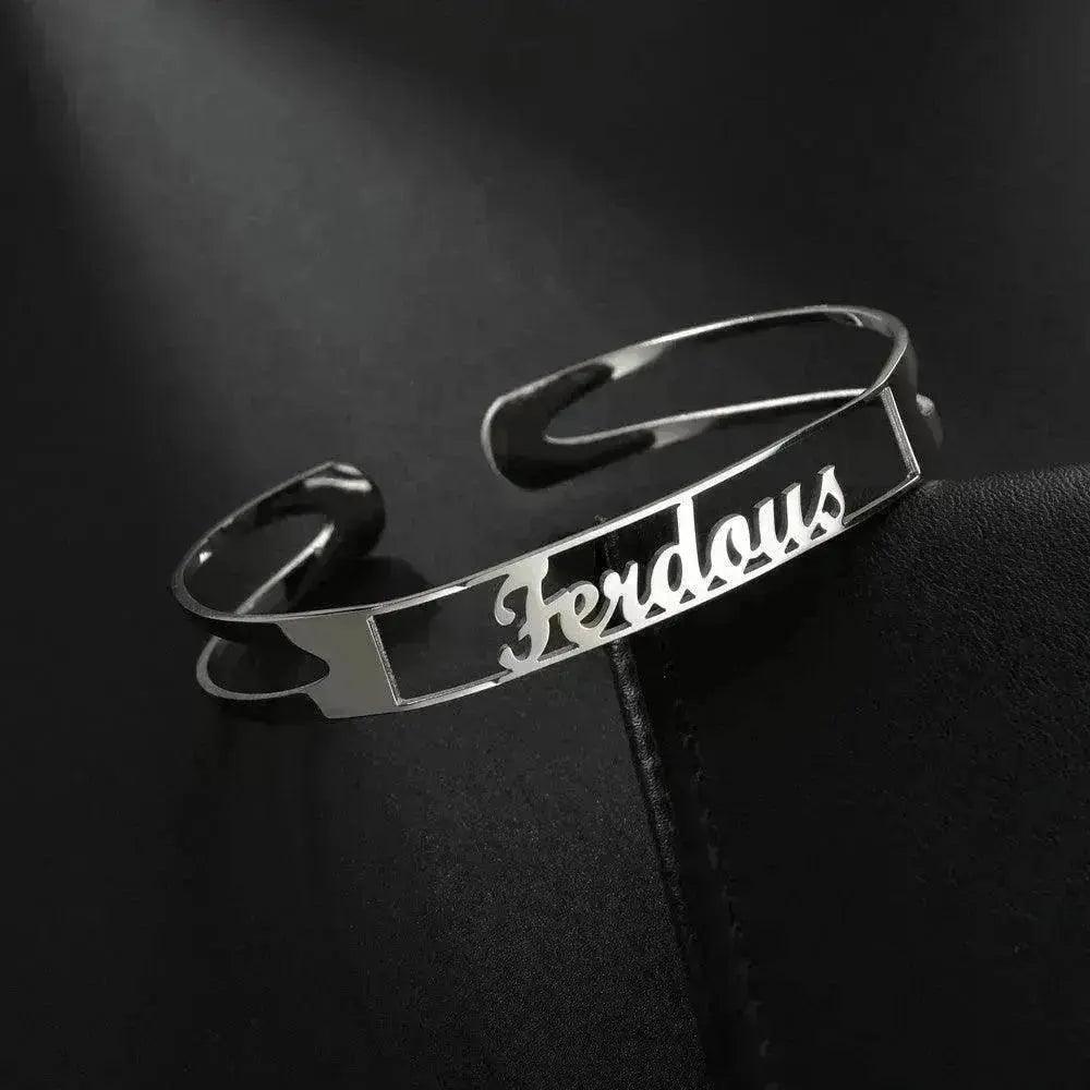 Bracelet Personnalisé avec Nom, Bracelets sur Mesure, Bijoux en Acier Inoxydable - EX-STOCK Canada
