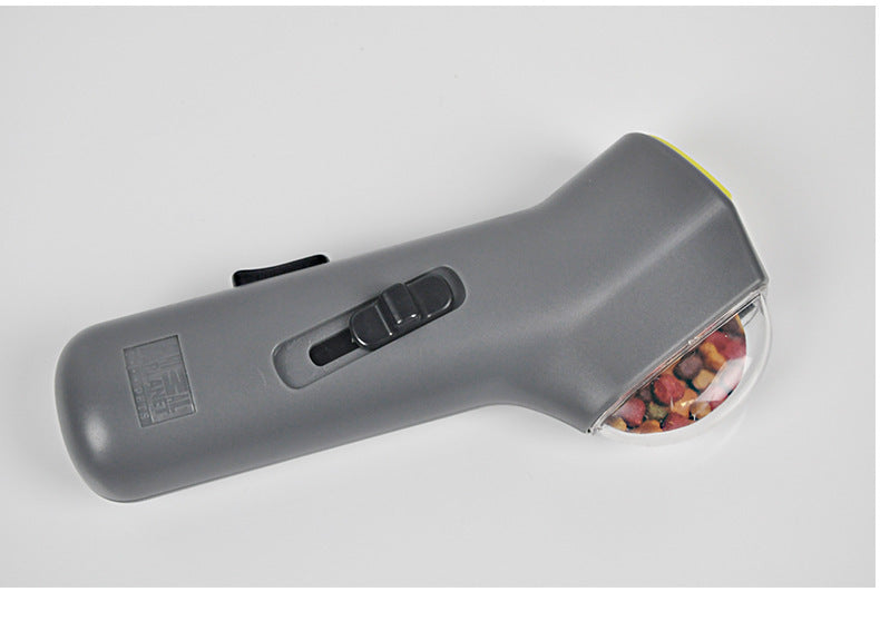 Dog Training Snack Launcher EX-STOCK Canada