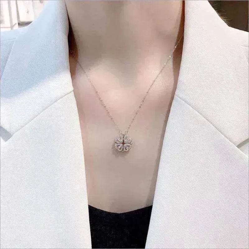 Collier pour femmes en Trèfle à quatre feuilles déformable détachable de style explosif - EX-STOCK CANADA