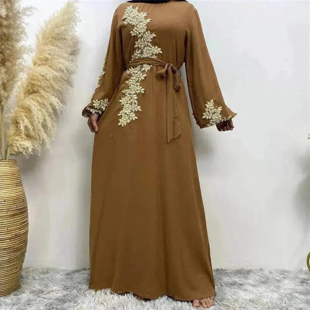 Robe arabe pour femmes en dentelle et perles à la mode - EX-STOCK Canada