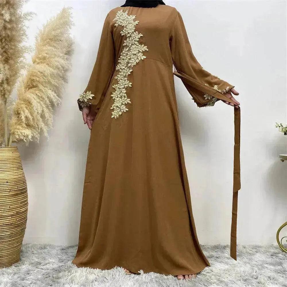 Robe arabe pour femmes en dentelle et perles à la mode - EX-STOCK Canada