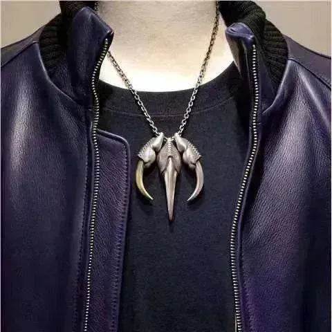 Fashion Retro Jack Dragon Claw Copper Pendant - EX-STOCK Canada