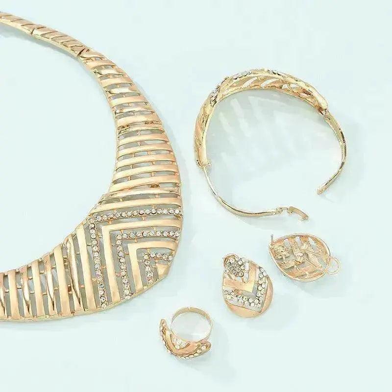 Ensemble de quatre pièces collier et boucles d'oreilles en alliage simple de mode - EX-STOCK Canada