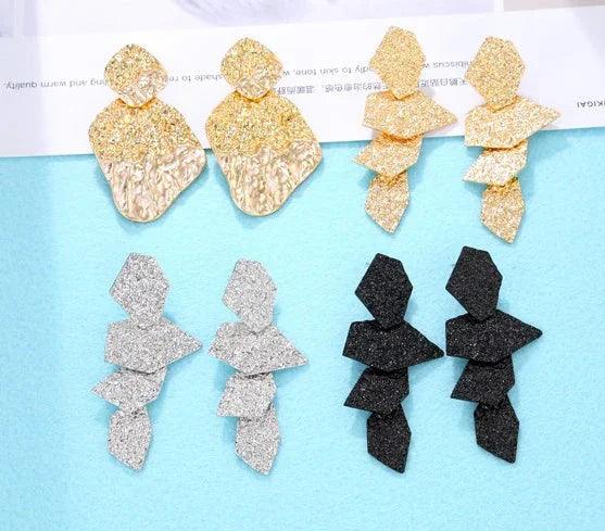 Boucles d'oreilles de défilé de modeEX-STOCK Canada