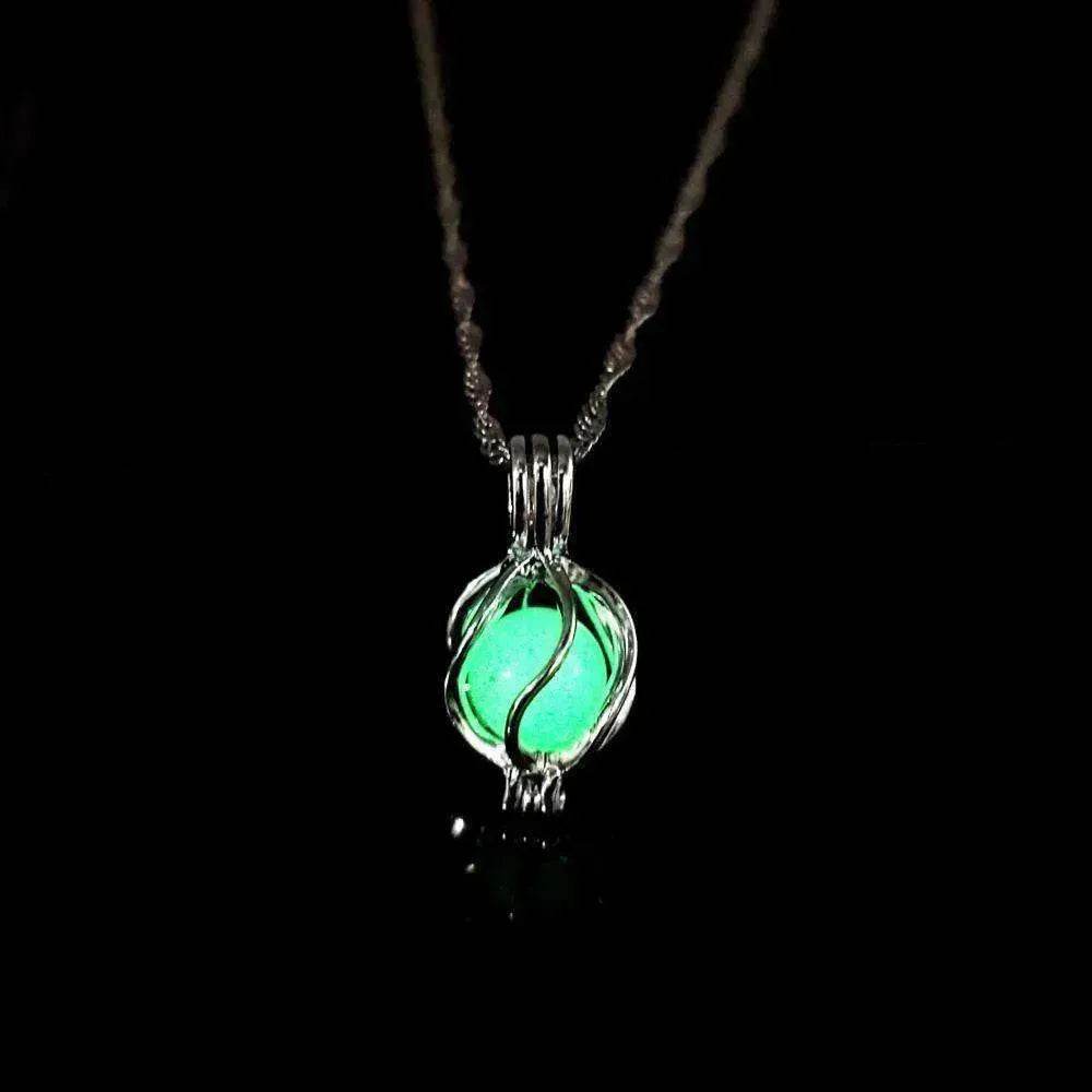 Fluorescent Stone Three-dimensional Planet Noctilucent Necklace - EX-STOCK Canada