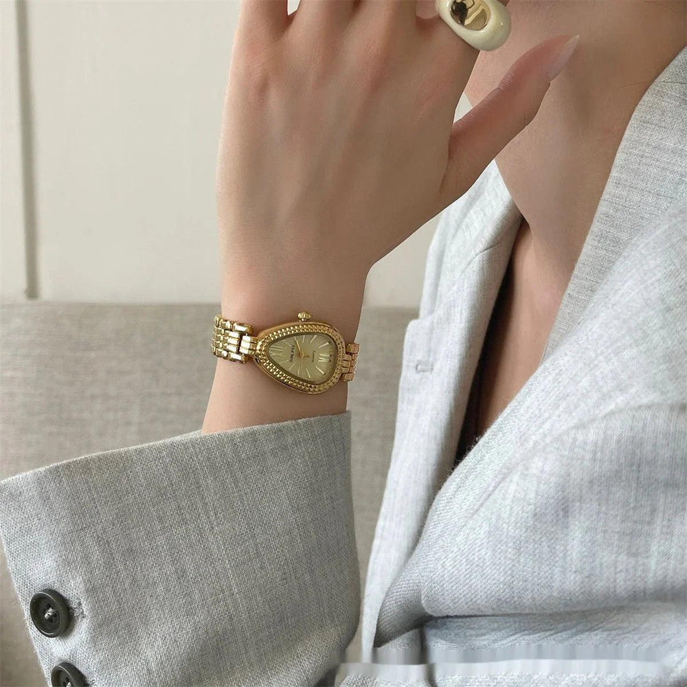 Golden Snake Head Gorgeous Chain Watch Women EX-STOCK Canada
