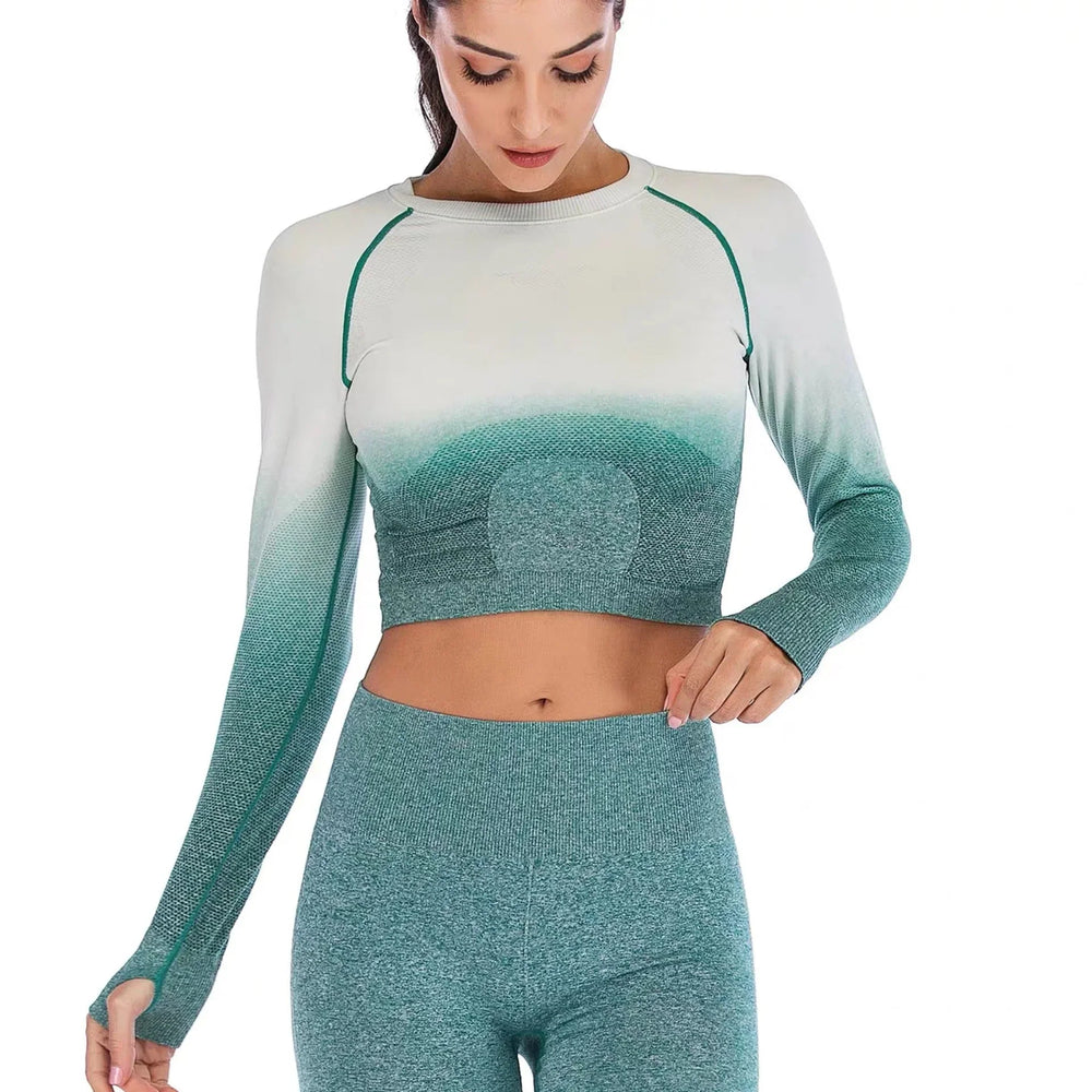 Gradient sportswear women's navel EX-STOCK Canada