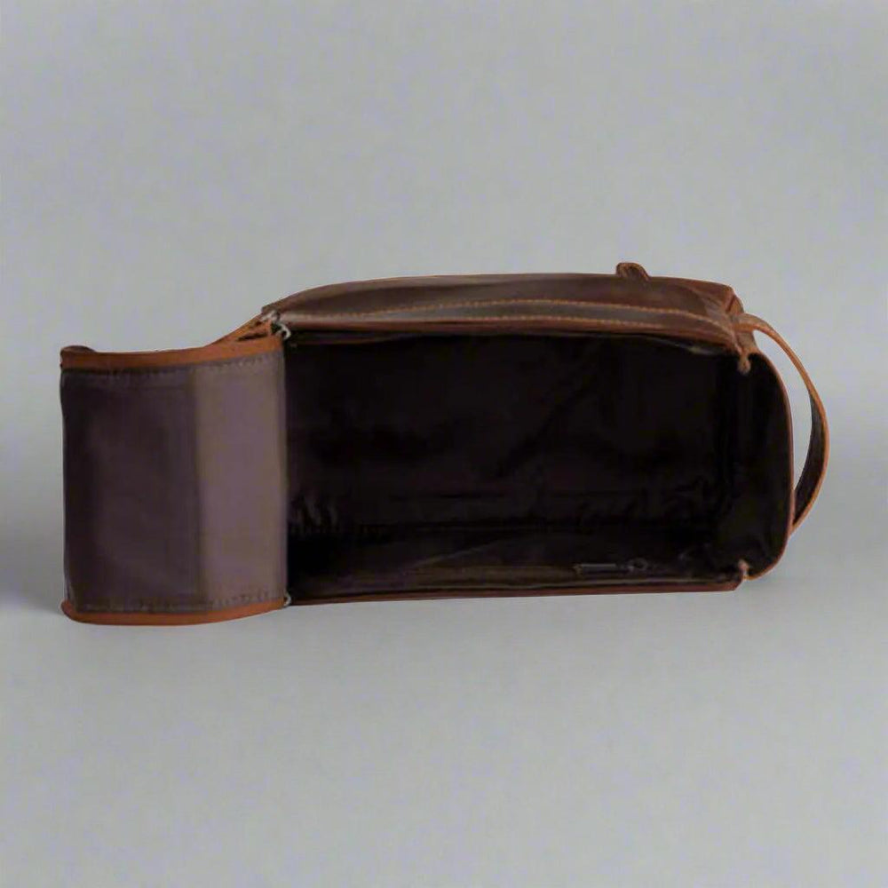 Trousse de toilette de voyage en cuir Greenwood DarwinEX-STOCK Canada
