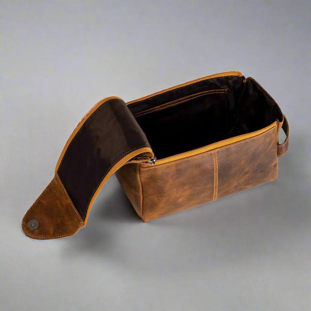 Trousse de toilette de voyage en cuir Greenwood DarwinEX-STOCK Canada