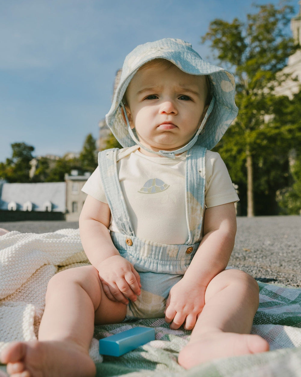 Cotton Muslin Hat Blue Turtle Print