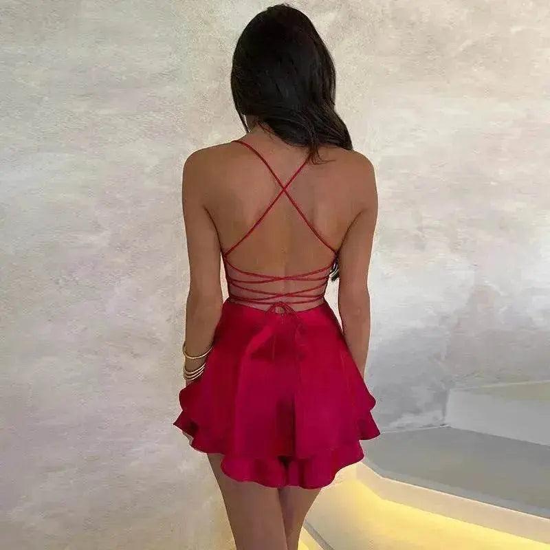 Robe courte élégante de style célébrité en satin d'été avec bretelles dos nu et charme de tempérament EX-STOCK Canada