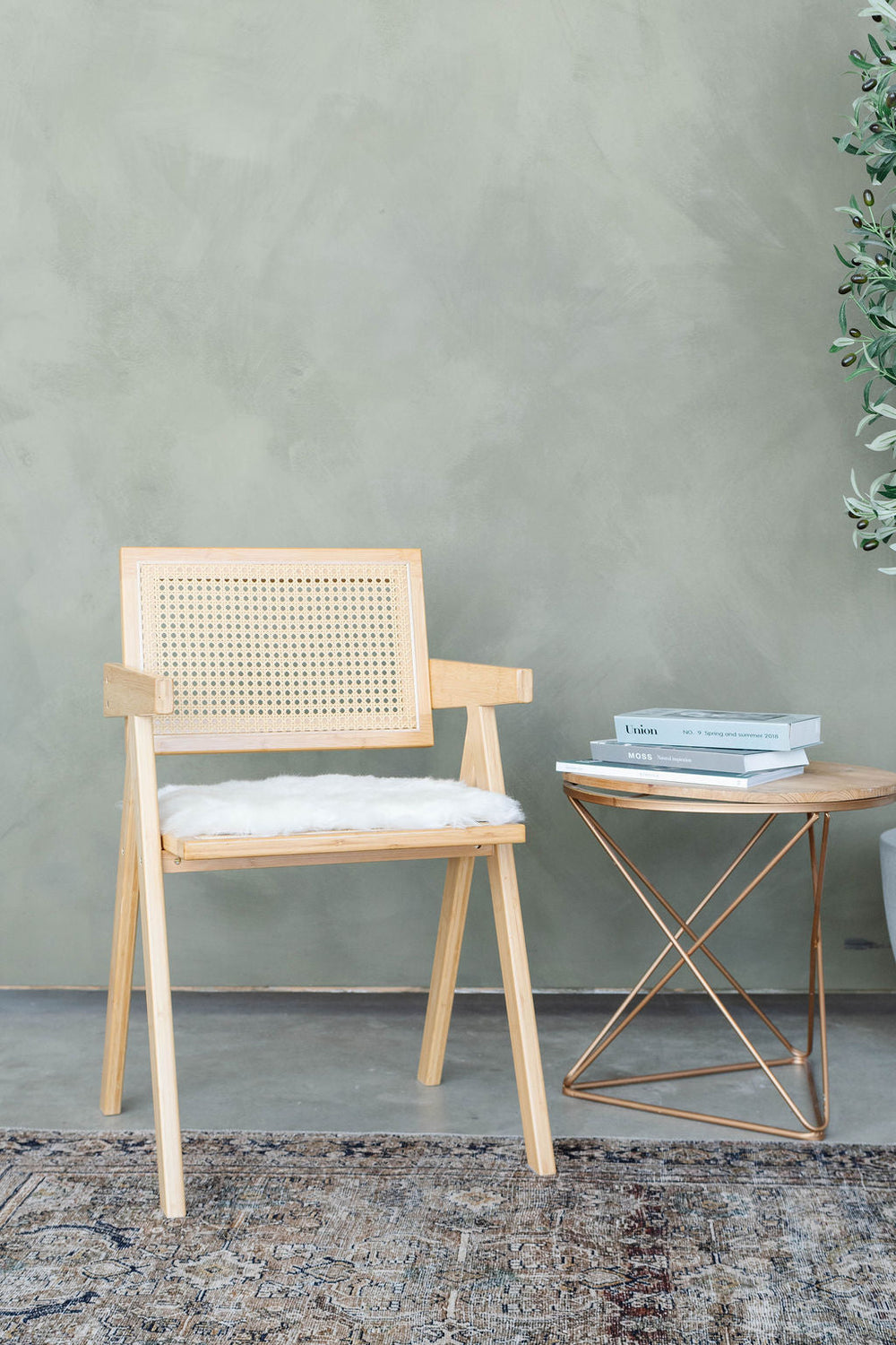 Shorn White Icelandic Sheepskin Chair Pad