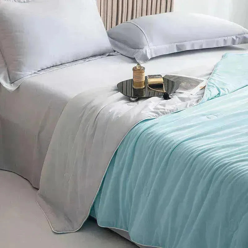 Couette d'été fraîche en soie glacée - fraîche et lavable EX-STOCK CANADA
